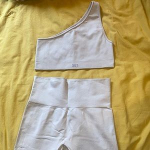 SETactive DUNE legging and bra set〽️